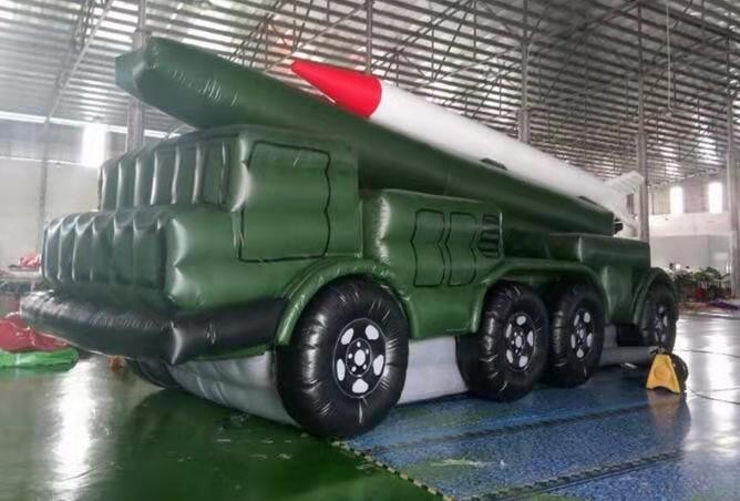 鄂州充气导弹发射车